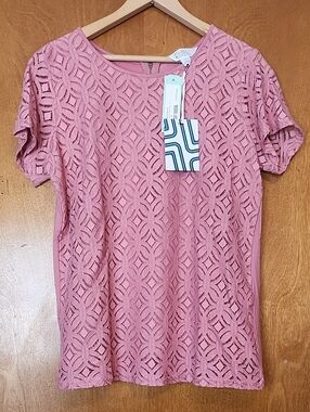 Women's Lace Overlay Short-Sleeve Top - Dusty Rose